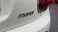 MINI Hatchback 1.5 Cooper Classic 3dr Auto Petrol Hatchback